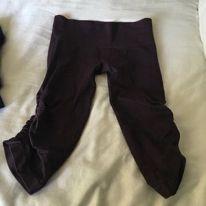 Lululemon In the Flow Crops